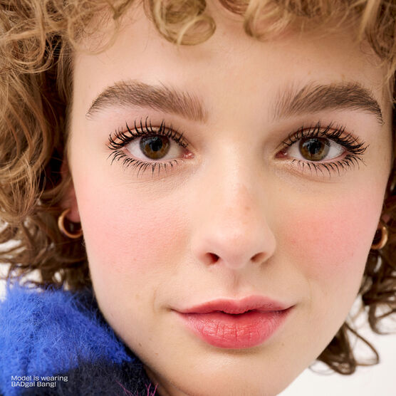 KIT BENEFIT IT&rsquo;S GLAM TIME